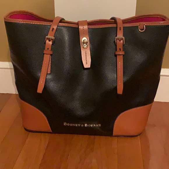 Dooney & Bourke Handbags - Great Condition! Dooney Large Black Leather Tote with fun and bright lining!